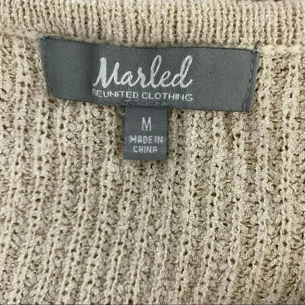Marled cream twisted